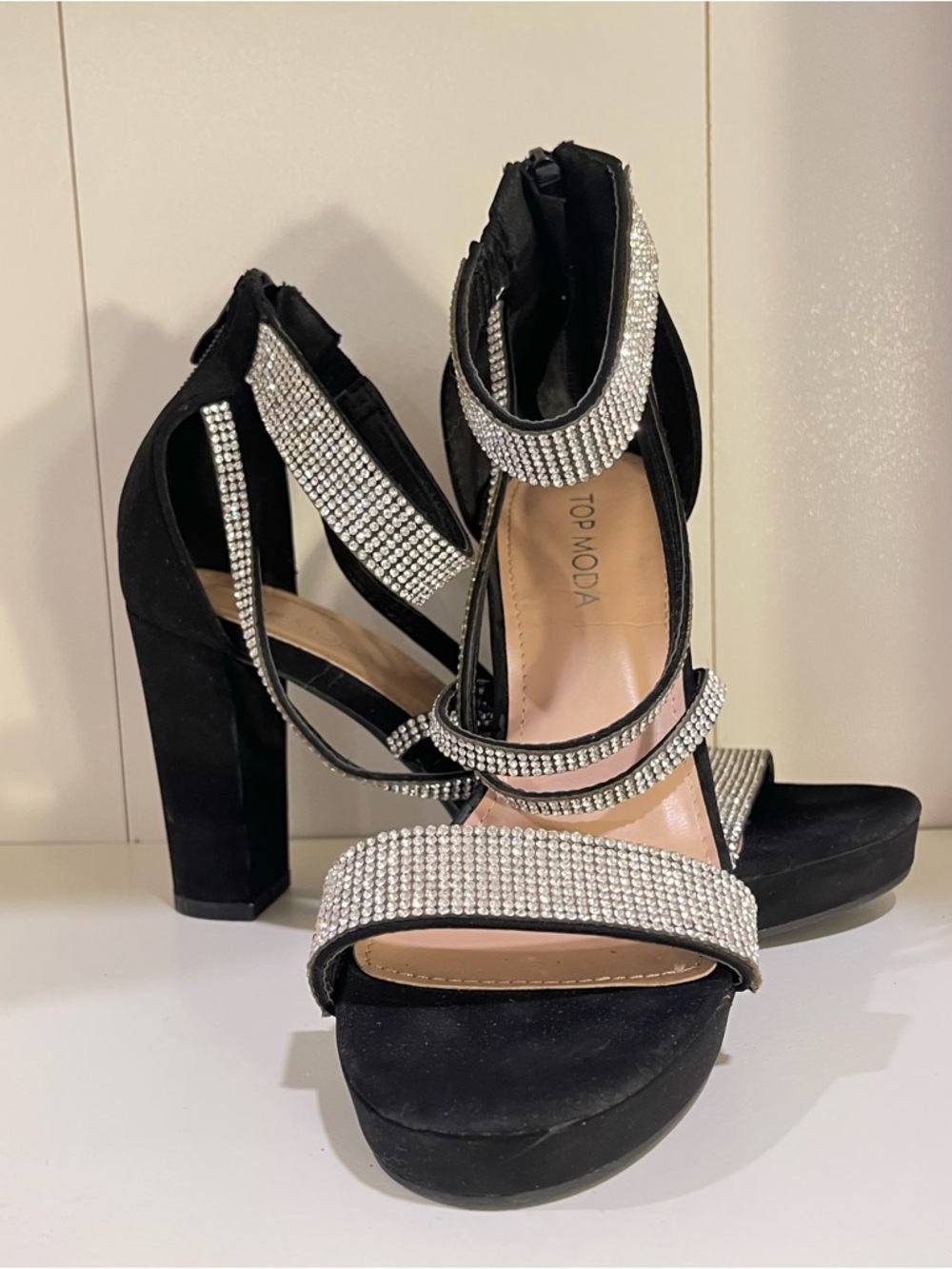 Top Moda Black Crystal Embellished Platform Heels Women’s 5.5